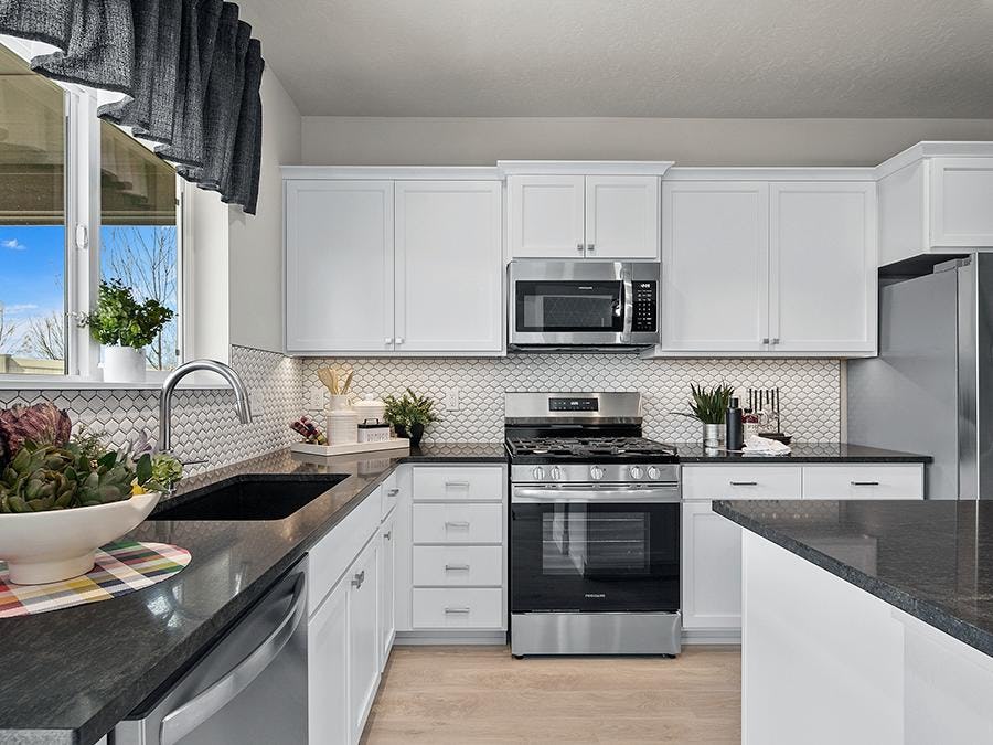 Adams Ridge by Hubble Homes