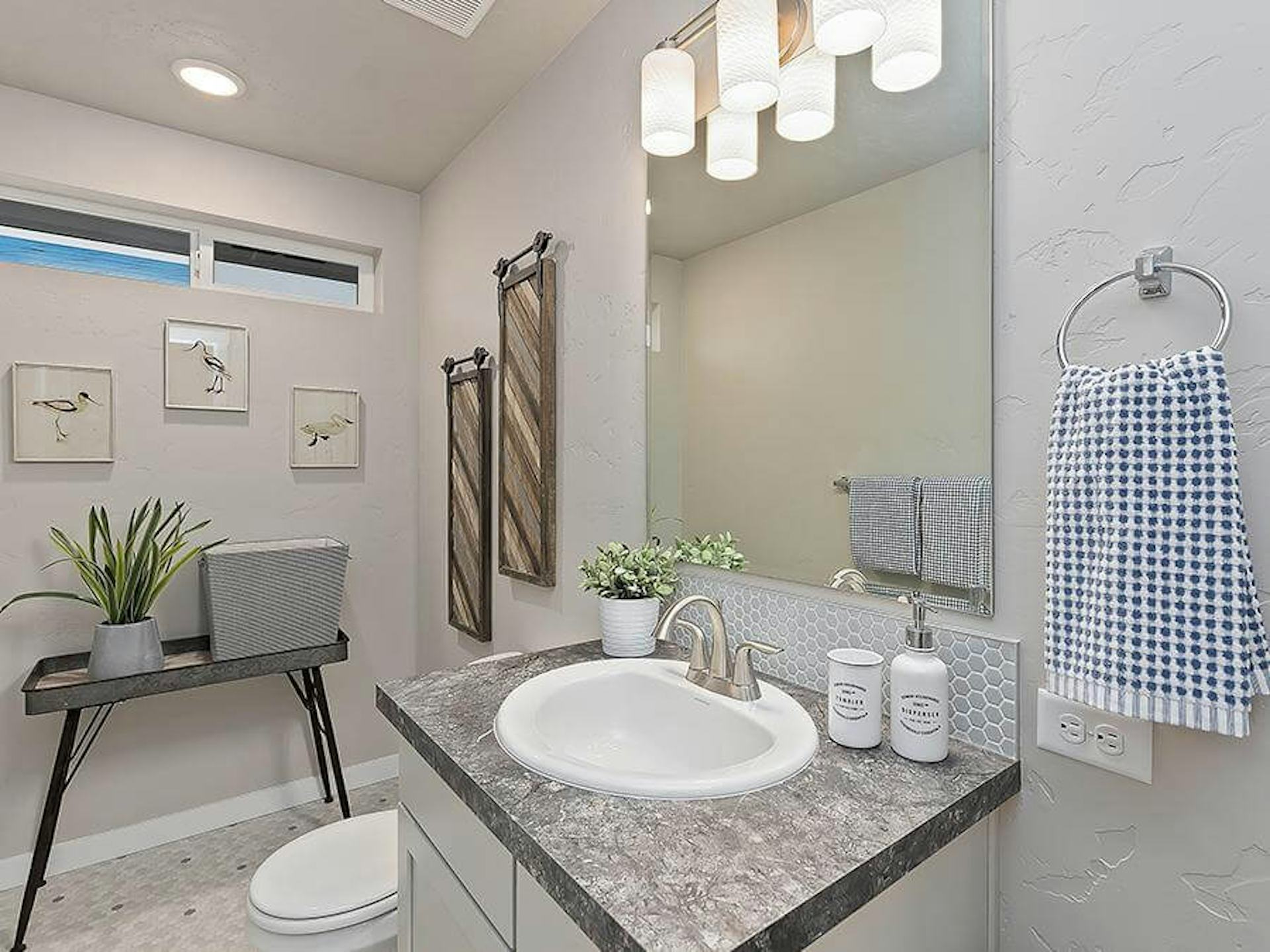 Crestwood New Home Plan by Hubble Homes Boise, Idaho