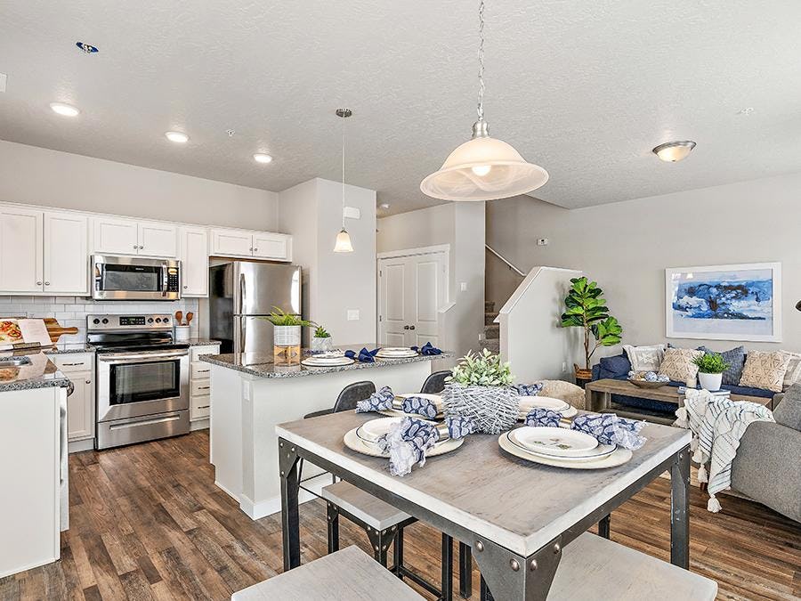 Covey Run New Townhomes by Hubble Homes Nampa, Idaho