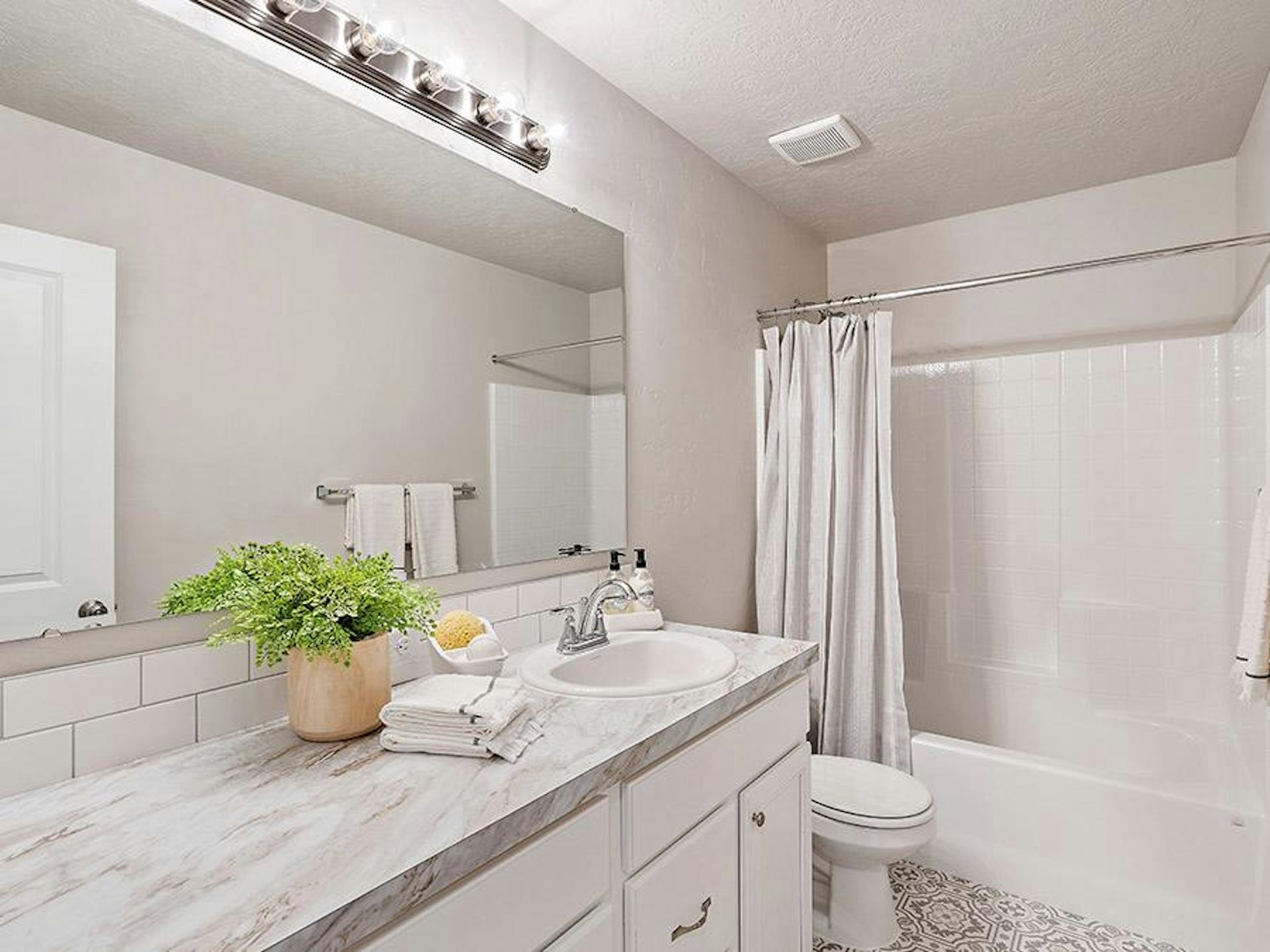 Evergreen New Home Plan by Hubble Homes Boise, Idaho