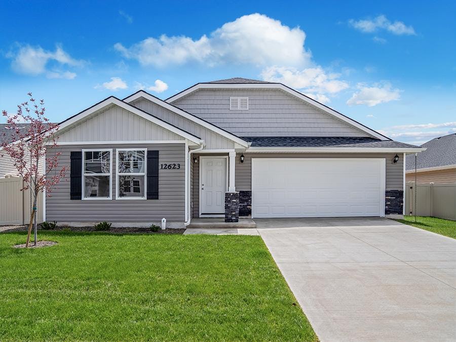 Waterford by Hubble Homes. New Homes in Middleton, ID