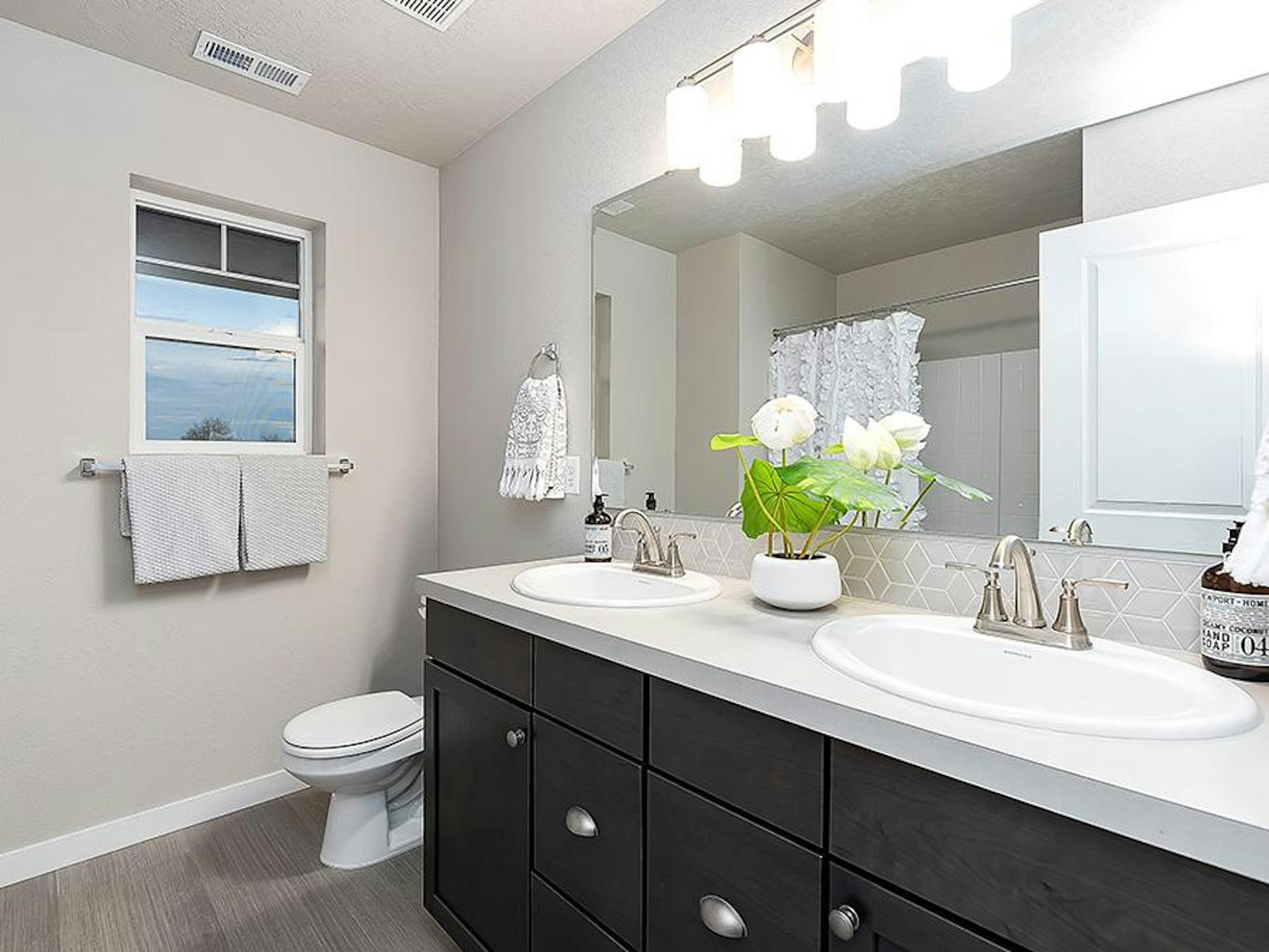 Yosemite New Home Plan by Hubble Homes Boise, Idaho